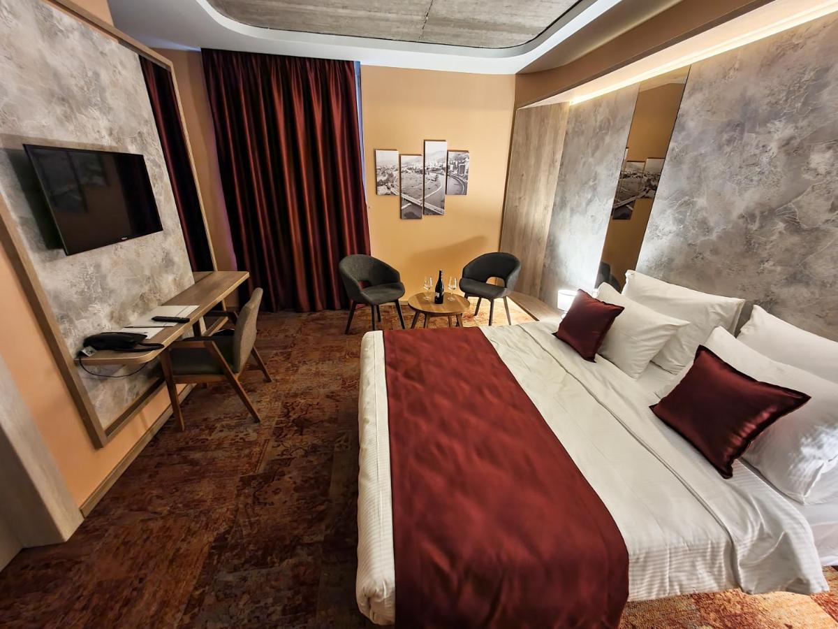 Hotel City Code Ζένιτσα Εξωτερικό φωτογραφία